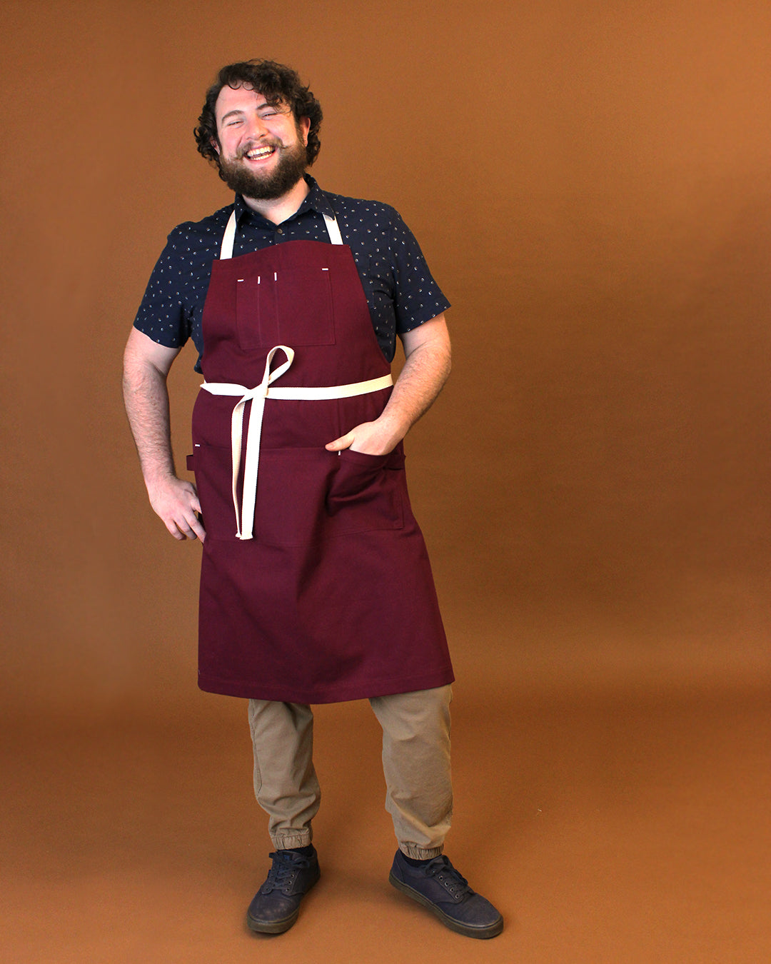 Introducing the Sam Apron, a free apron pattern from Helen&