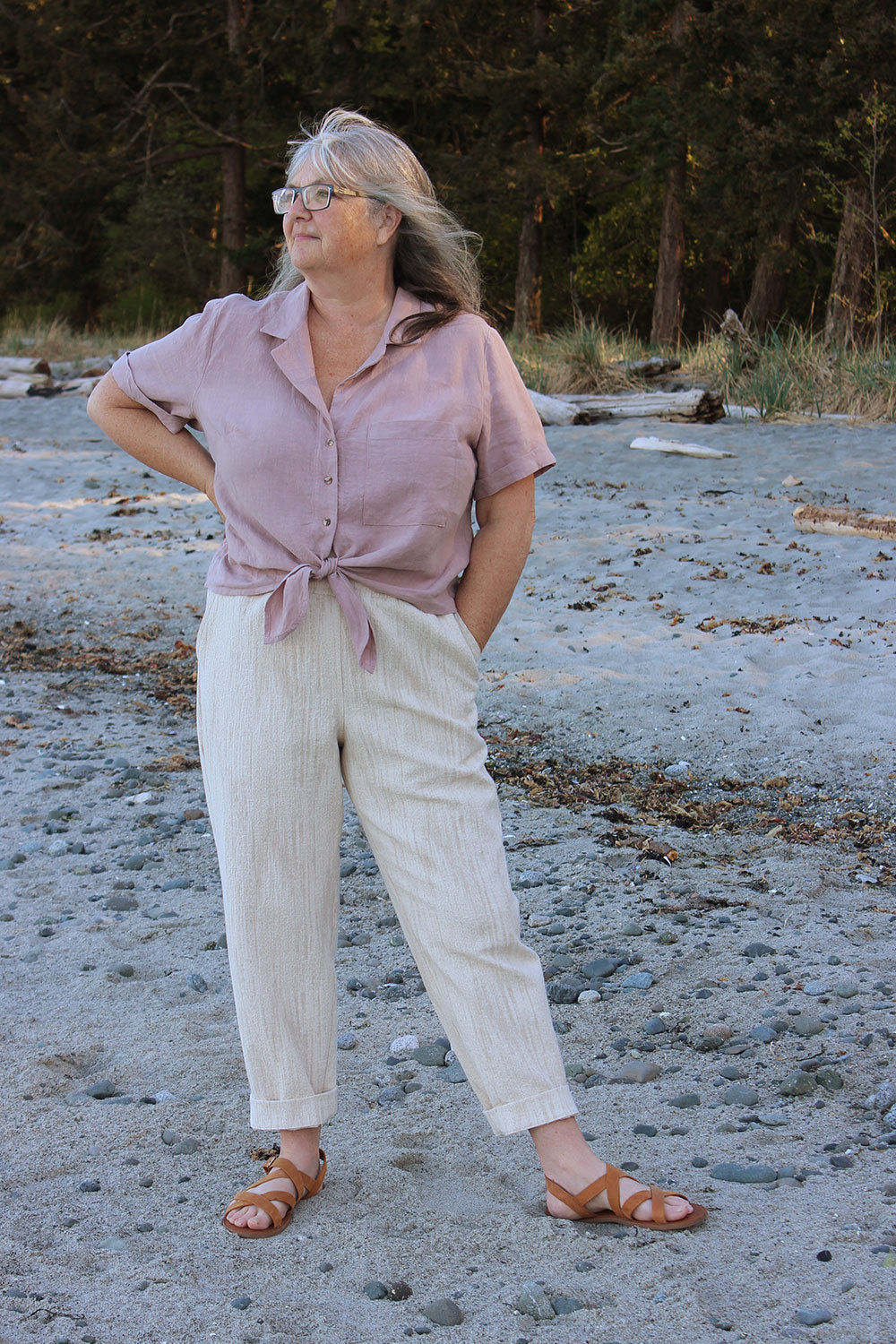 Arden Pants Sewing Pattern by Helen&